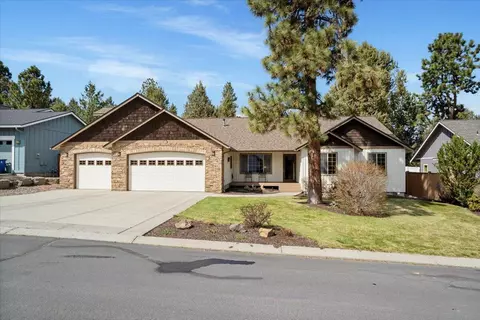 Exterior - 61213 Ridgewater Loop, Bend, OR 97702 photo 9 of 19
