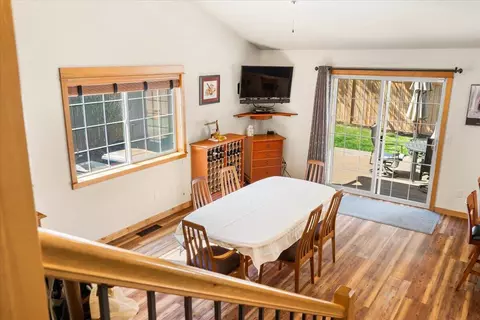Dining - 61213 Ridgewater Loop, Bend, OR 97702 photo 5 of 5
