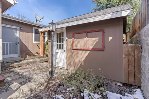 2455 NE Wintergreen Dr, Bend, OR 97701 photo 27