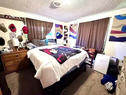 Bedroom - 403 S B St, Phoenix, OR 97535 photo 7 of 8