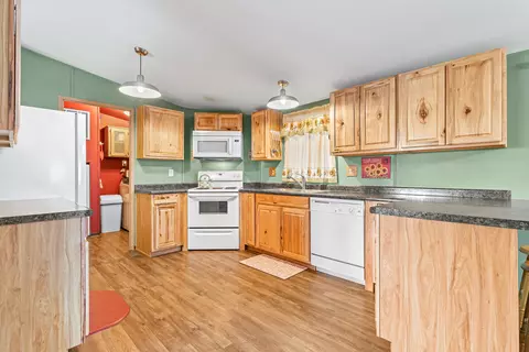 2245 Evan Way, Central Point, OR 97502 photo 13