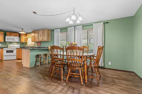 2245 Evan Way, Central Point, OR 97502 photo 14
