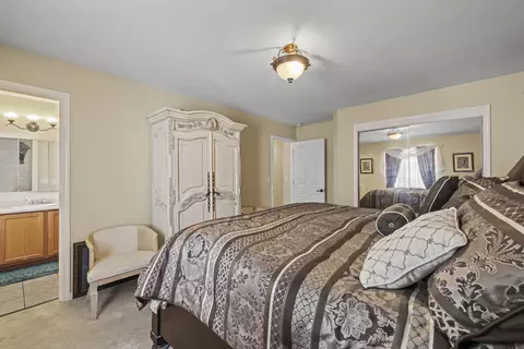 Bedroom - 3002 Paramont St, Klamath Falls, OR 97603 photo 5 of 5