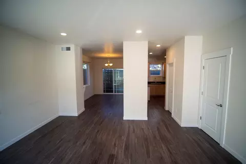 Other - 400 Oak St, Phoenix, OR 97535 photo 1 of 8