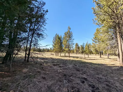 53747 Bridge Dr, La Pine, OR 97739 photo 7