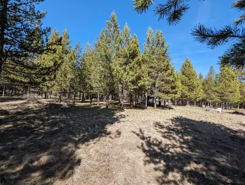 53747 Bridge Dr, La Pine, OR 97739 photo 11