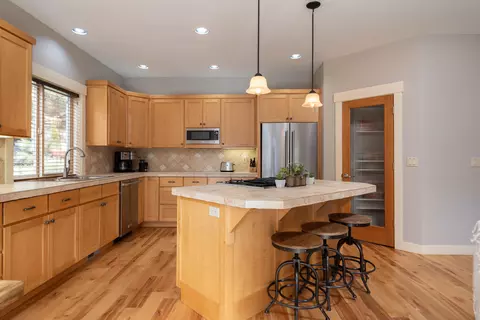 61492 Elder Ridge St, Bend, OR 97702 photo 10