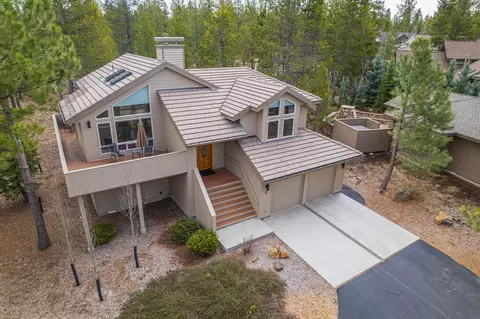 57700 Cottonwood Ln #2, Sunriver, OR 97707