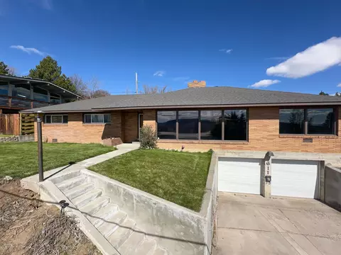 611 Hillside Ave, Klamath Falls, OR 97601