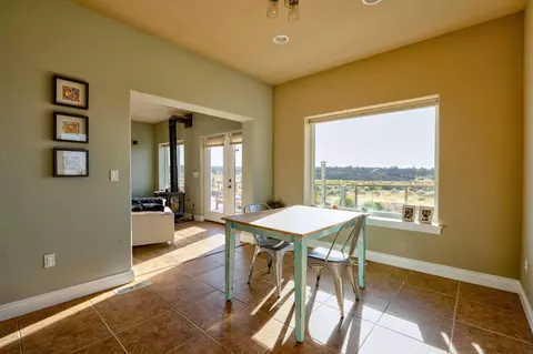 Dining - 23977 Rickard Rd, Bend, OR 97702 photo 2 of 2