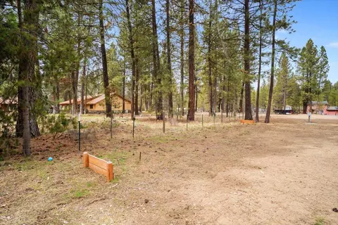 16319 Black Tail Ln, Bend, OR 97707 photo 11