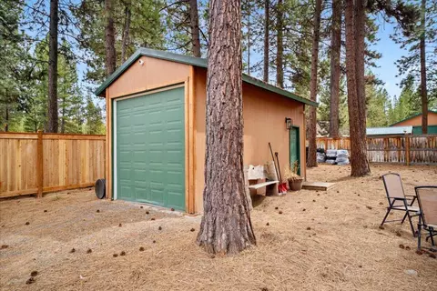 16319 Black Tail Ln, Bend, OR 97707 photo 8