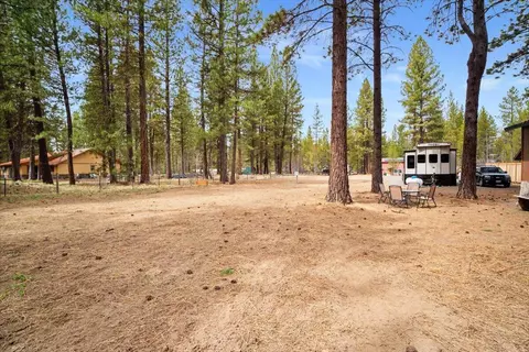 16319 Black Tail Ln, Bend, OR 97707 photo 9