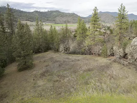423 Thompson Creek Road, Jacksonville, OR 97530