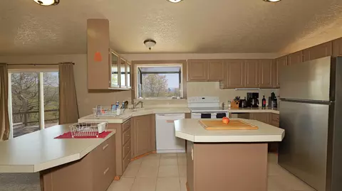 222 Buckingham Cir, Eagle Point, OR 97524 photo 7