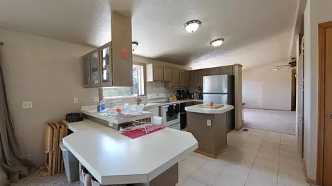 222 Buckingham Cir, Eagle Point, OR 97524 photo 8