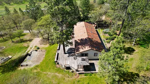 222 Buckingham Cir, Eagle Point, OR 97524 photo 40