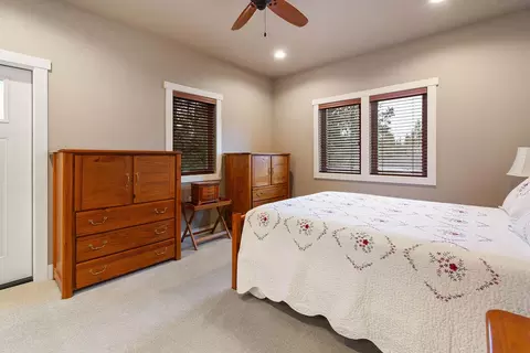 Bedroom - 43 NE 14th St, Bend, OR 97701 photo 3 of 6
