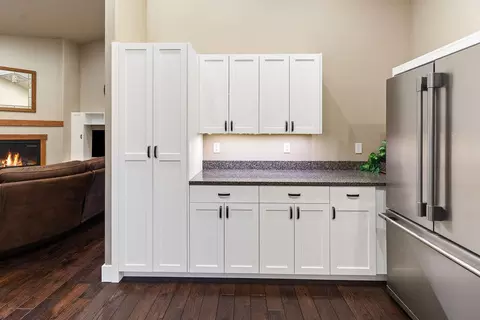 Kitchen - 43 NE 14th St, Bend, OR 97701 photo 5 of 6