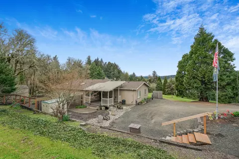 4560 S Kings Valley Hwy Hwy, Dallas, OR 97338