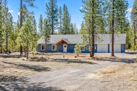 1728 Rector Dr, La Pine, OR 97739