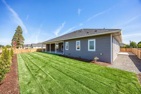 1325 River Run St, Central Point, OR 97502 photo 7