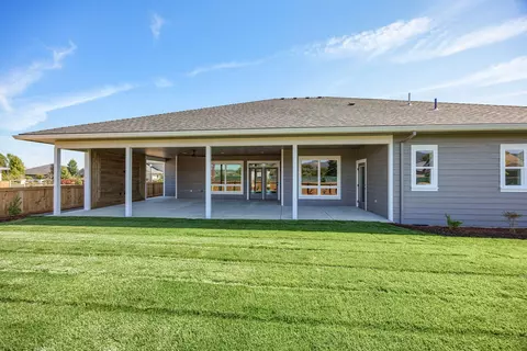 1325 River Run St, Central Point, OR 97502 photo 10