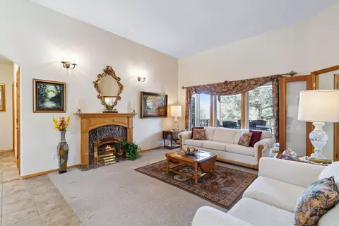 Living - 64335 Crosswinds Rd, Bend, OR 97703 photo 1 of 5