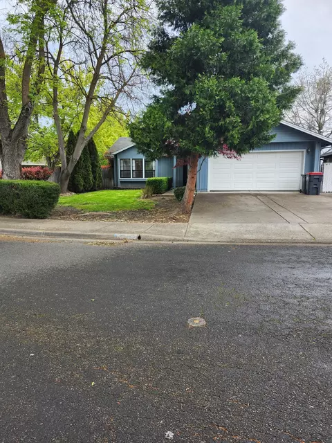 2971 Stacie Way, Medford, OR 97504