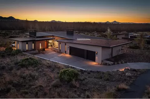 18961 Park Commons Dr, Bend, OR 97703