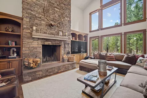 56236 Sable Rock Loop, Bend, OR 97707 photo 11