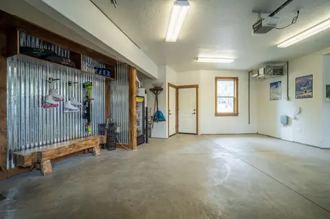 56236 Sable Rock Loop, Bend, OR 97707 photo 37