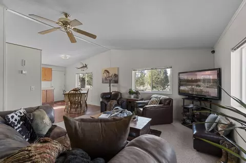 66345 Highway 20, Bend, OR 97703 photo 14