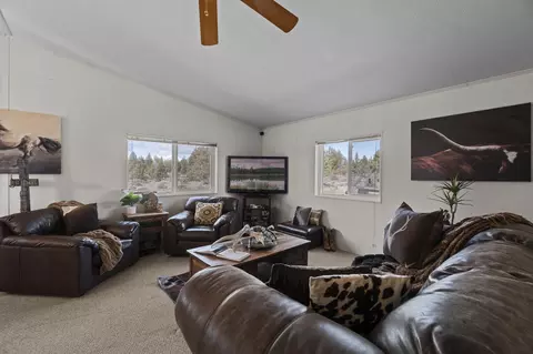 66345 Highway 20, Bend, OR 97703 photo 12