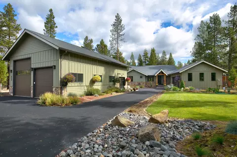 Exterior - 15014 E River Loop Dr, Bend, OR 97707 photo 8 of 22