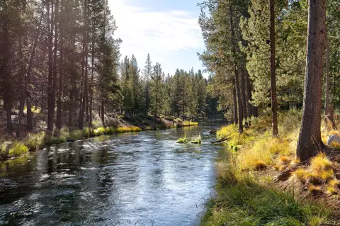 View/Area - 15014 E River Loop Dr, Bend, OR 97707 photo 6 of 17