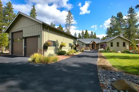 Exterior - 15014 E River Loop Dr, Bend, OR 97707 photo 1 of 22