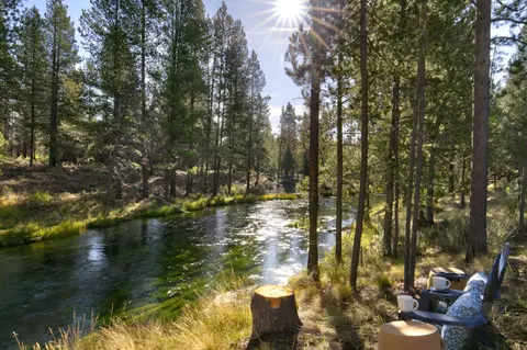 View/Area - 15014 E River Loop Dr, Bend, OR 97707 photo 8 of 17