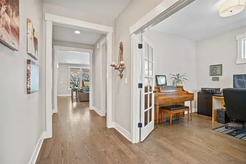 Entry Way - 2832 NW Mccook Ct, Bend, OR 97703 photo 1 of 1