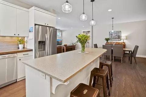 Kitchen - 2832 NW Mccook Ct, Bend, OR 97703 photo 2 of 3