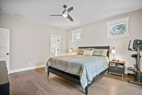 Bedroom - 2832 NW Mccook Ct, Bend, OR 97703 photo 2 of 7