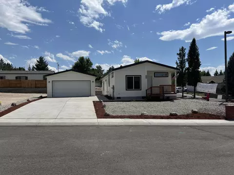 5504 Edith Way, Klamath Falls, OR 97603 photo 3