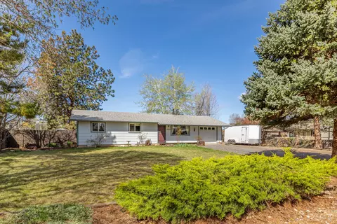 Exterior - 62979 Clyde Ln, Bend, OR 97701 photo 2 of 21