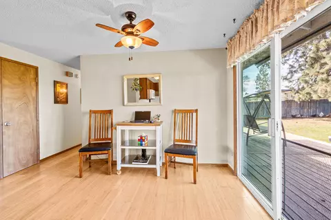 Living - 62979 Clyde Ln, Bend, OR 97701 photo 4 of 4