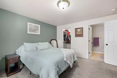 Bedroom - 680 Andrea Way, Eagle Point, OR 97524 photo 3 of 3