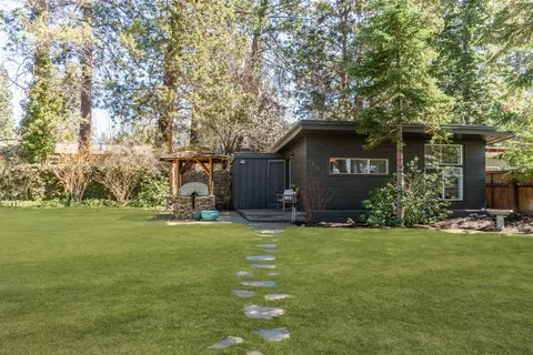 Exterior - 1314 NE 9th St, Bend, OR 97701 photo 3 of 16