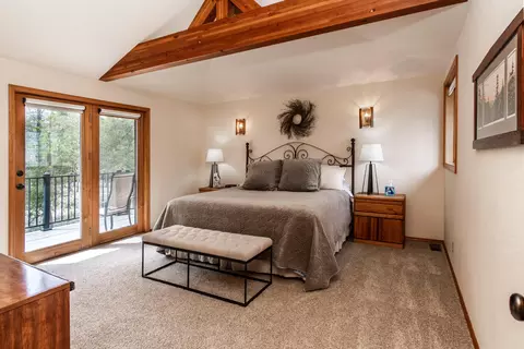 Bedroom - 57698 Poplar Ln #50, Sunriver, OR 97707 photo 1 of 5