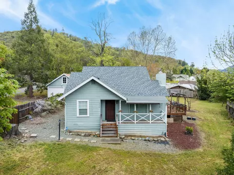 1620 NE Foothill Blvd, Grants Pass, OR 97526