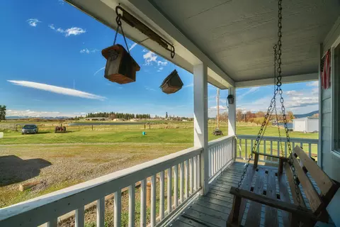 Exterior - 32154 Modoc Point Rd, Chiloquin, OR 97624 photo 3 of 5