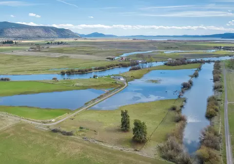 View/Area - 32154 Modoc Point Rd, Chiloquin, OR 97624 photo 6 of 15
